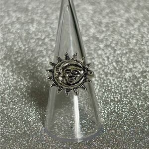 🌙Sun & Moon Spell Ring — Celestial Power in One Bold Piece☀️